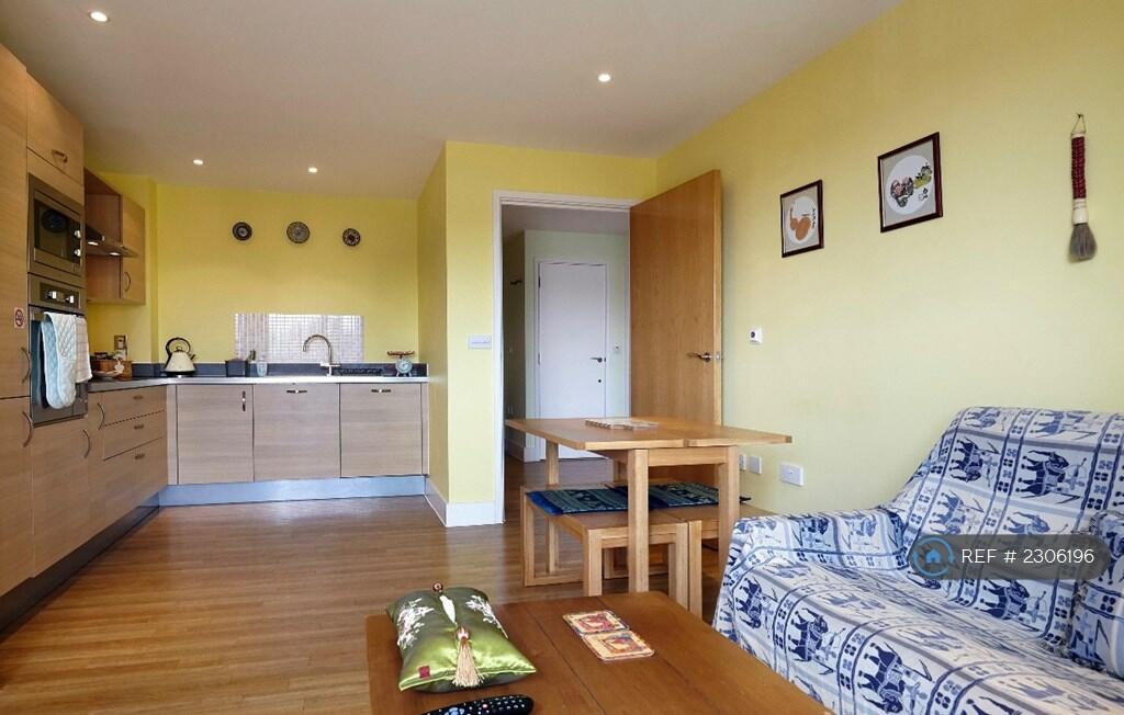 Additional property image - Hills Road, Cambridge, CB2