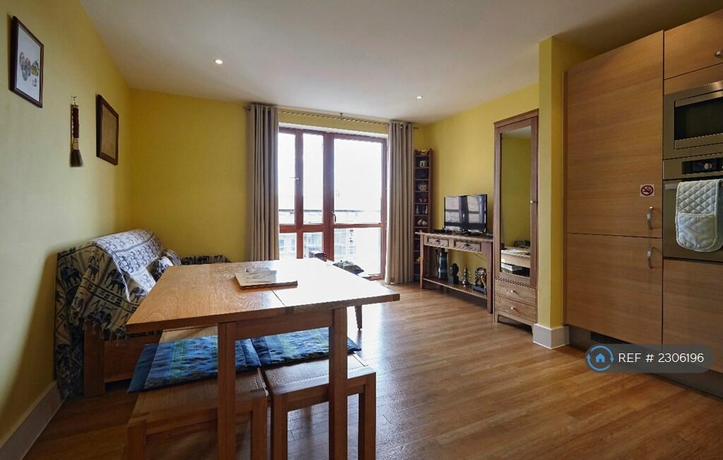 Additional property image - Hills Road, Cambridge, CB2