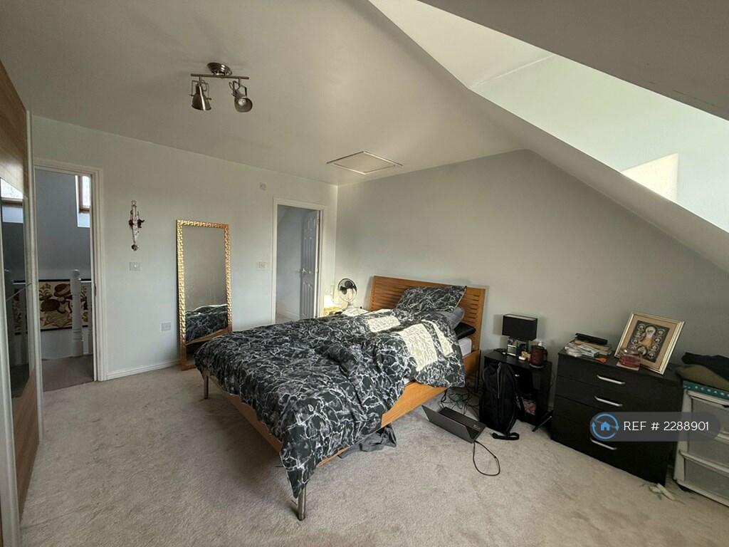 Additional property image - Hawksworth Crescent, Chelmsley Wood, Birmingham, B37
