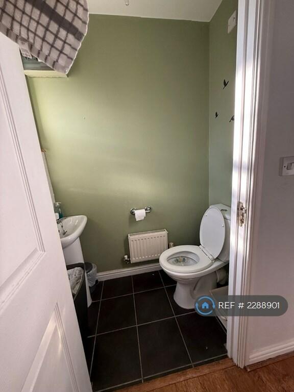 Additional property image - Hawksworth Crescent, Chelmsley Wood, Birmingham, B37