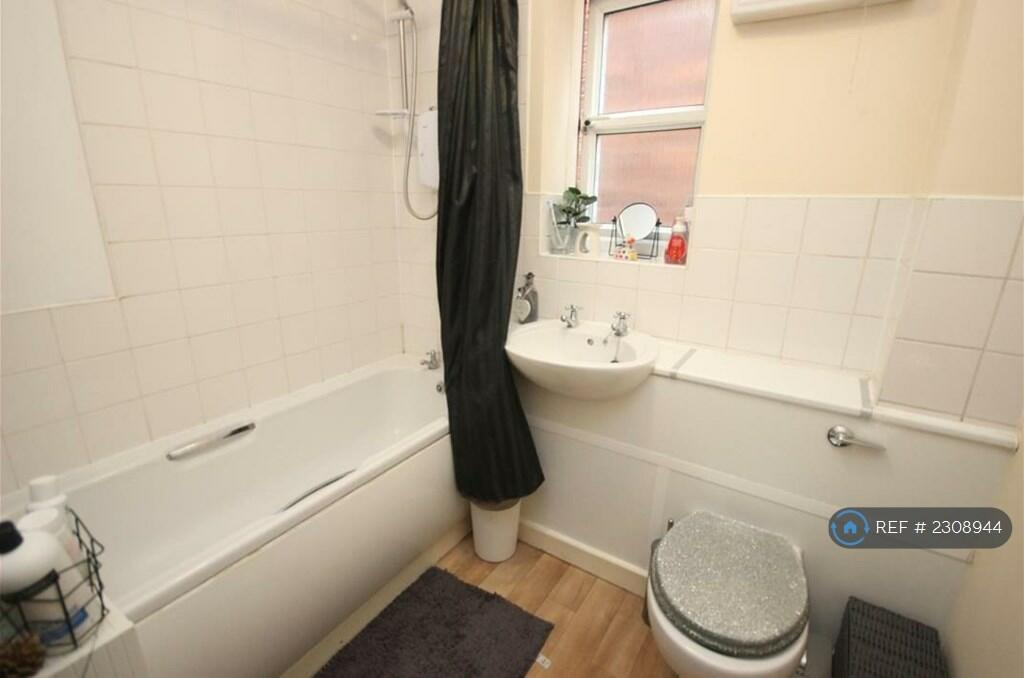 Additional property image - Hill Passage, Cradley Heath, B64