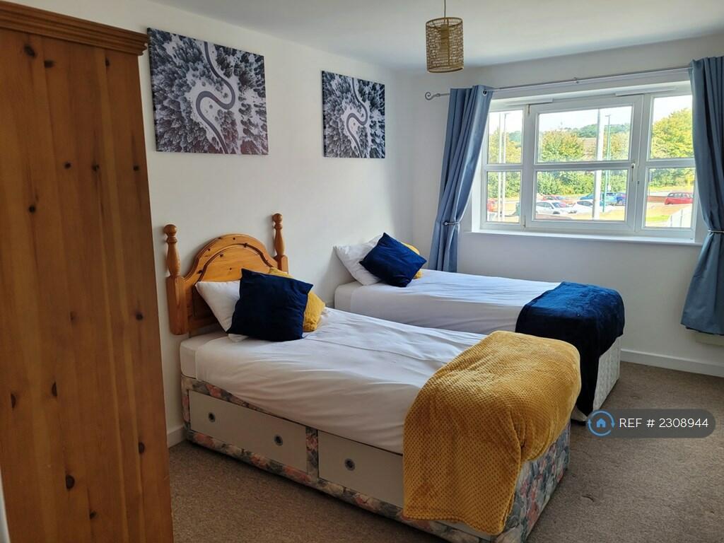 Additional property image - Hill Passage, Cradley Heath, B64