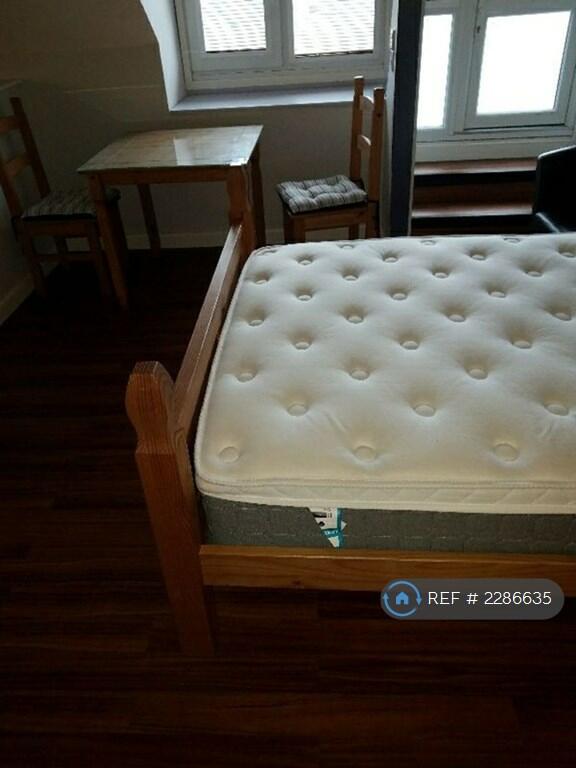 Additional property image - Bournemouth, Bournemouth, BH1
