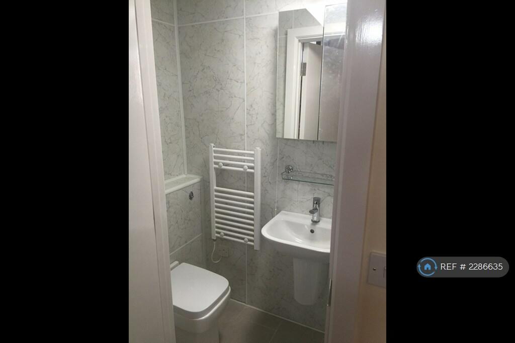 Additional property image - Bournemouth, Bournemouth, BH1