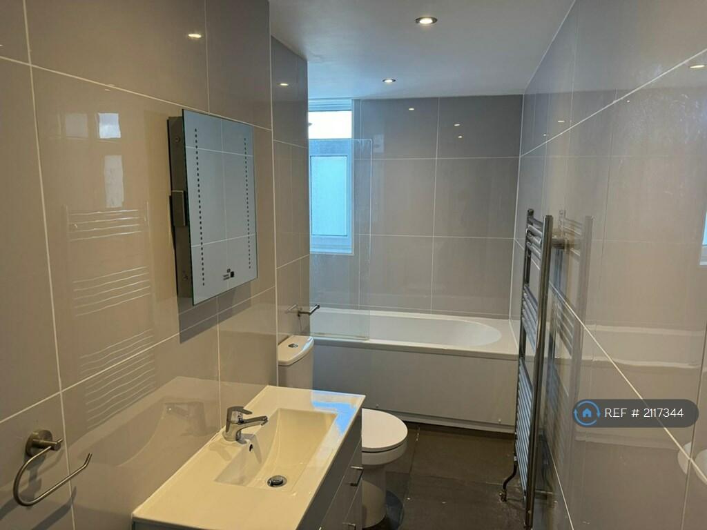 Additional property image - Albany, Bournemouth, BH1