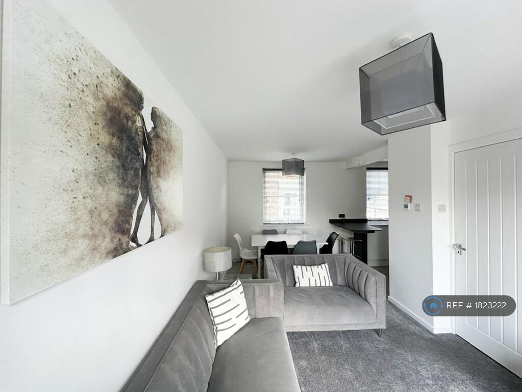 Additional property image - Thames Street, Poole, BH15