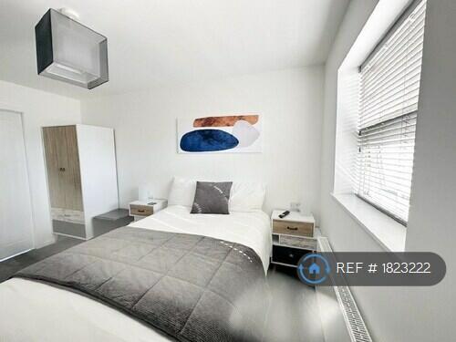 Additional property image - Thames Street, Poole, BH15