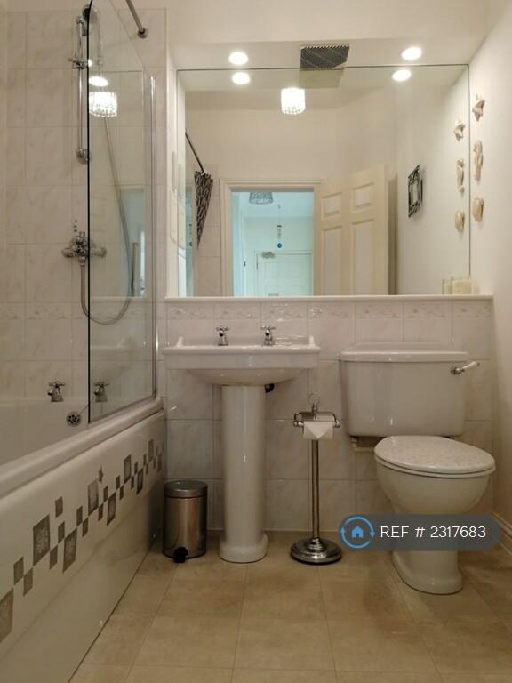 Additional property image - Balmoral Square, Aberdeen, AB10