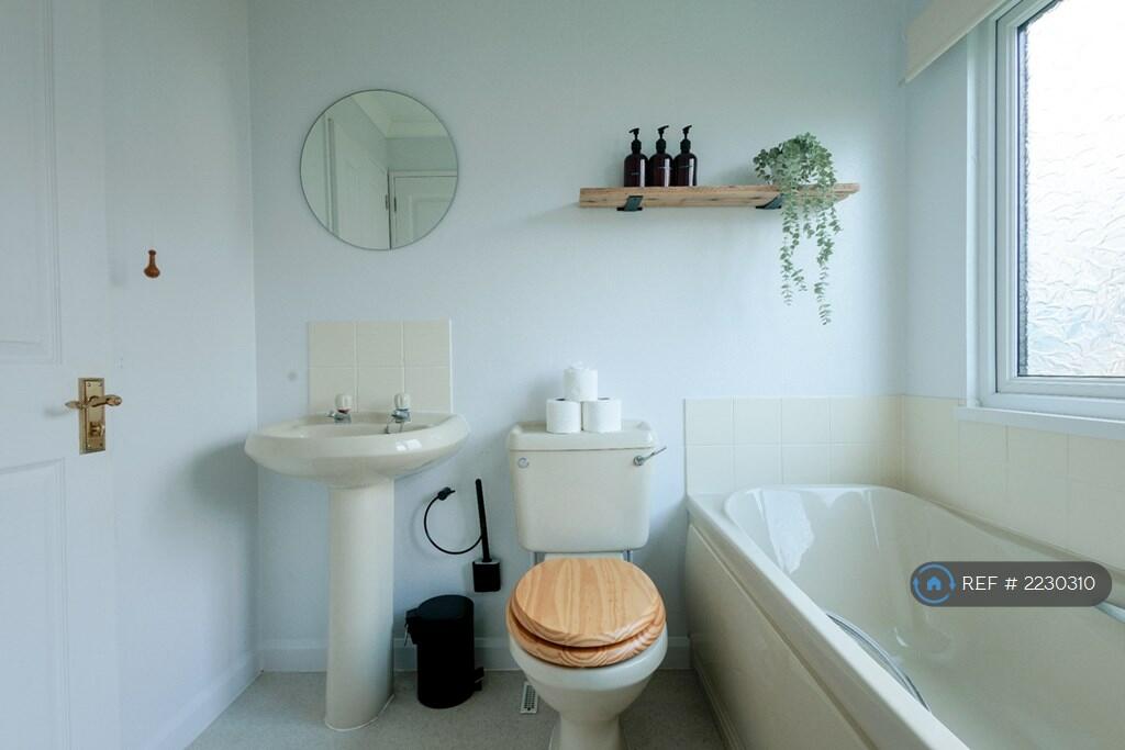Additional property image - Convent Meadows, Christchurch, BH23