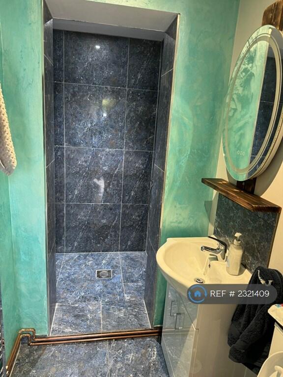 Additional property image - Thrush Avenue, Hatfield, AL10