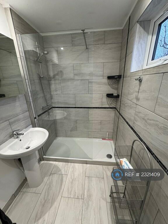 Additional property image - Thrush Avenue, Hatfield, AL10