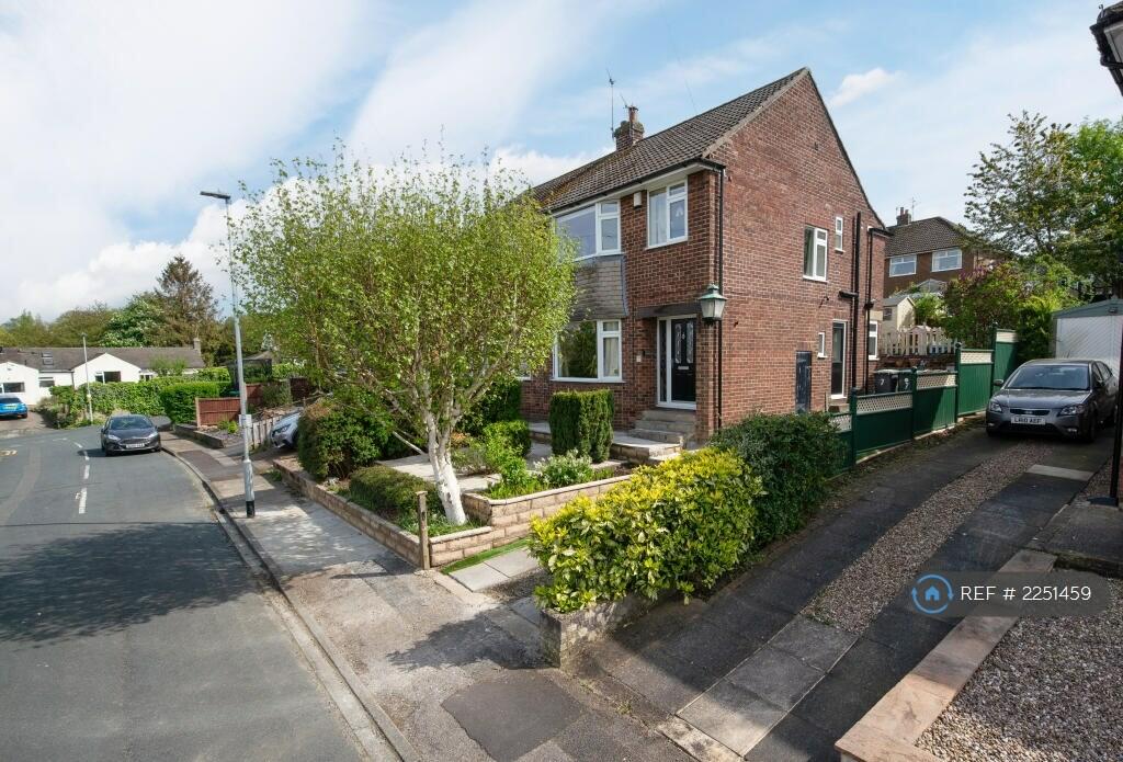 Additional property image - Roundhill Mount, Bingley, BD16