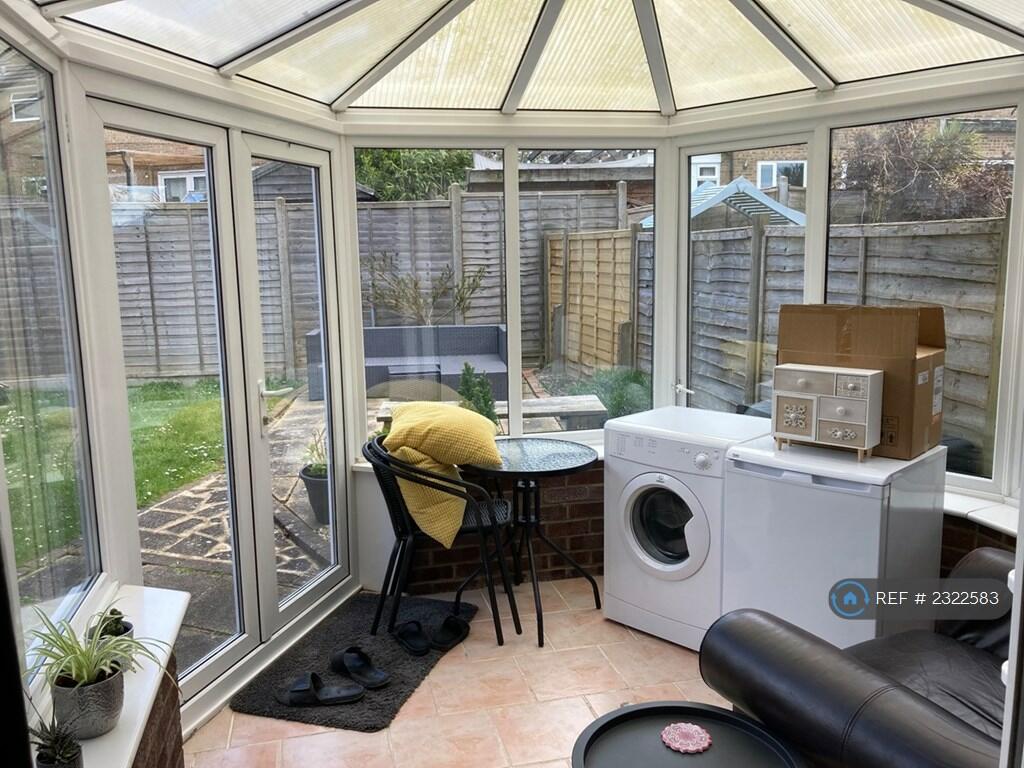 Additional property image - Wear Road, Worthing, BN13