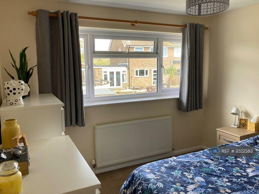 Additional property image - Wear Road, Worthing, BN13