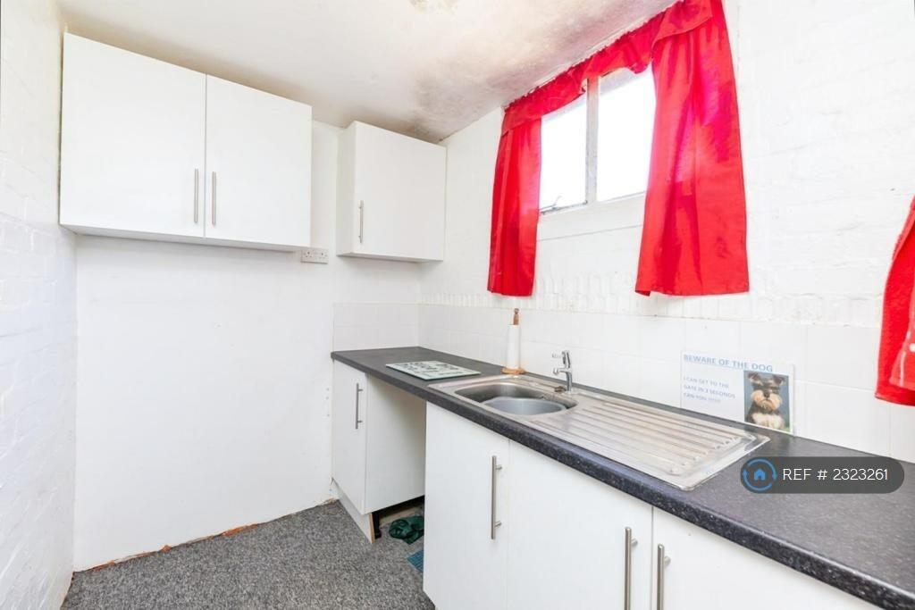Additional property image - East View, Essendon, Hatfield, AL9