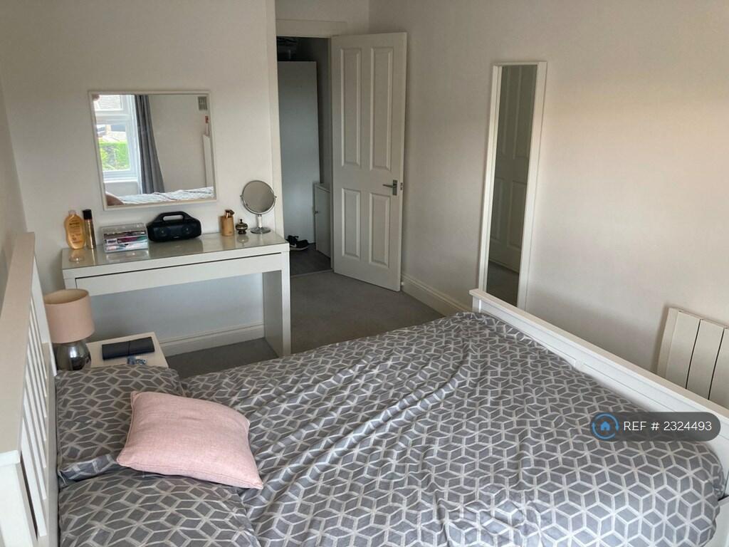 Additional property image - Bournemouth Road, Poole, BH14