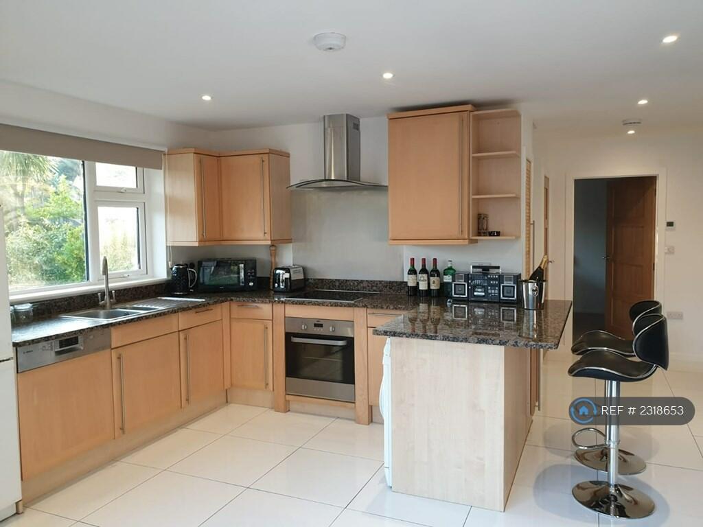 Additional property image - Ettrick Road, Poole, BH13