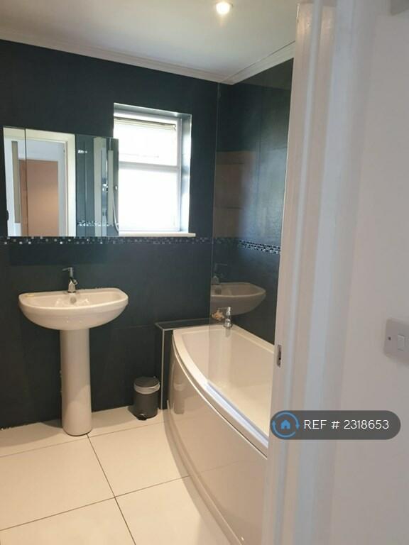 Additional property image - Ettrick Road, Poole, BH13