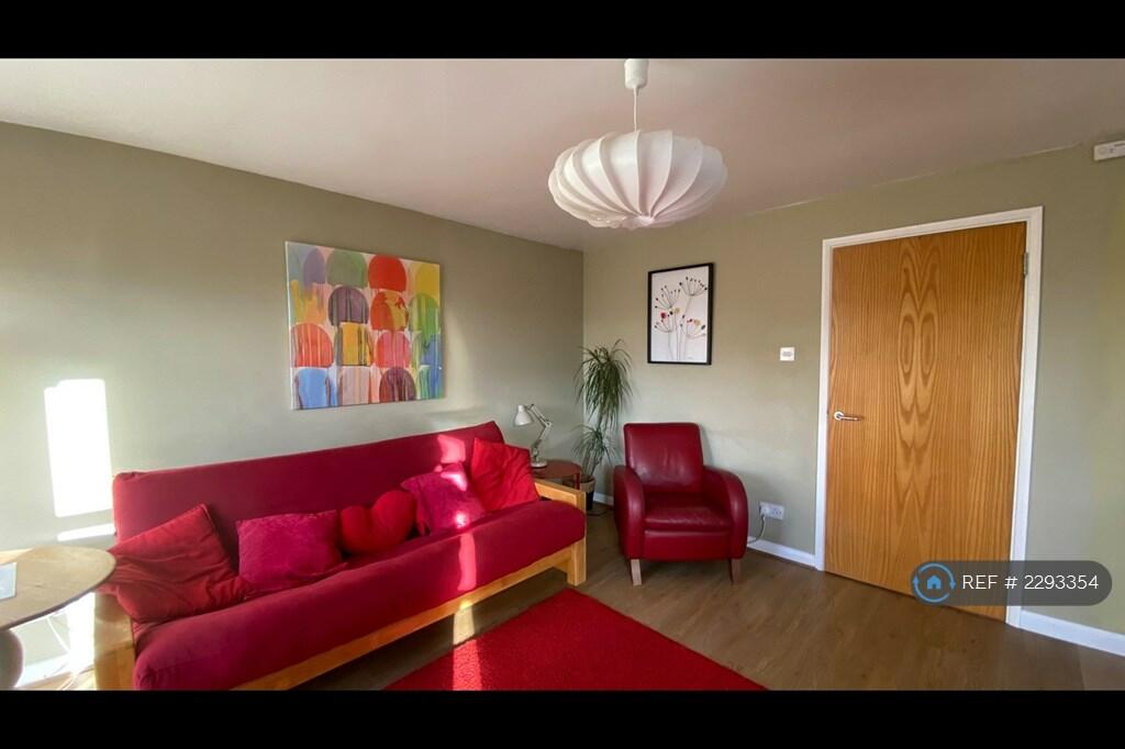 Additional property image - Auckland Court, Cambridge, CB5