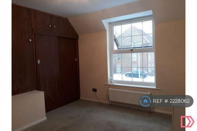 Additional property image - The Cloisters, Welwyn Garden City, AL8