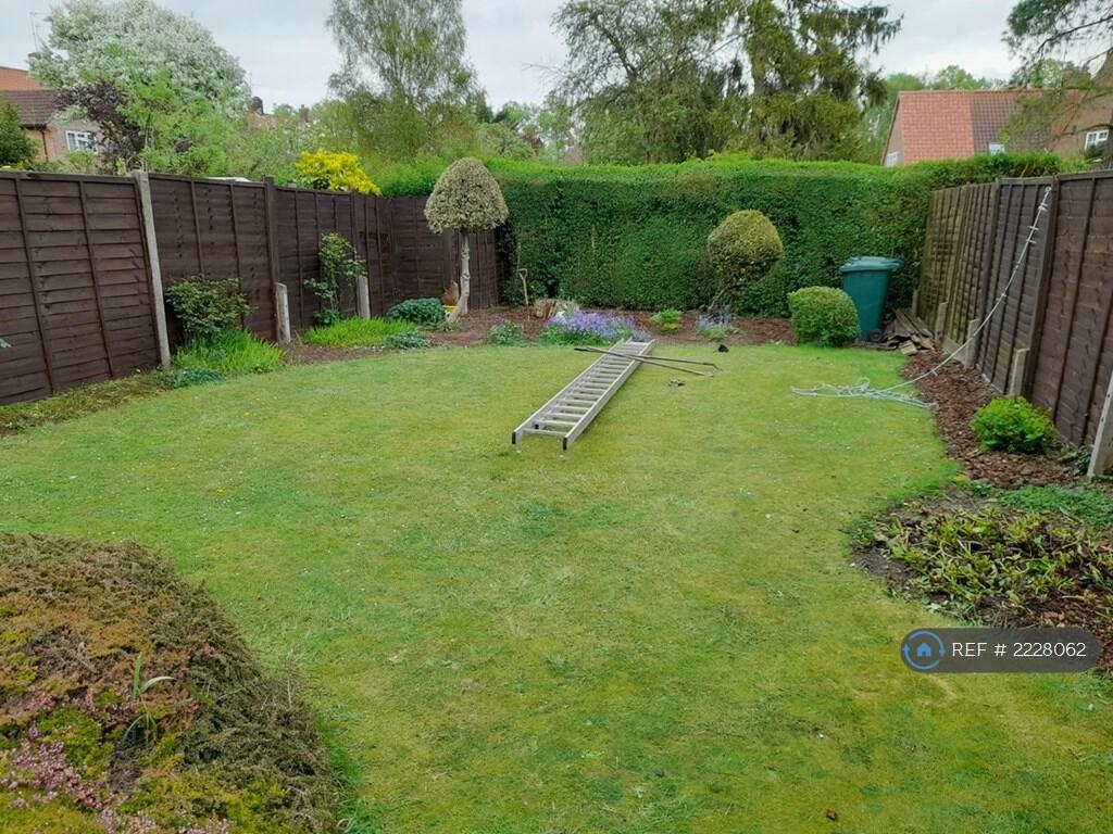 Additional property image - The Cloisters, Welwyn Garden City, AL8