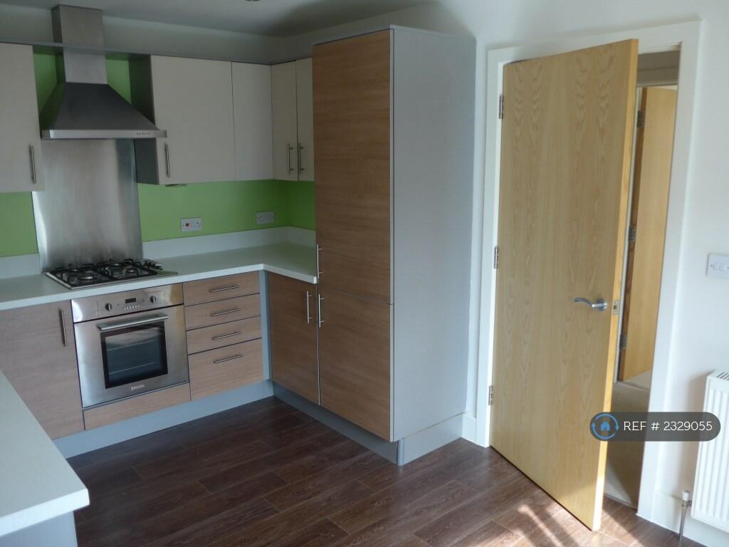 Additional property image - Victoria Mews, Ferndown, BH22