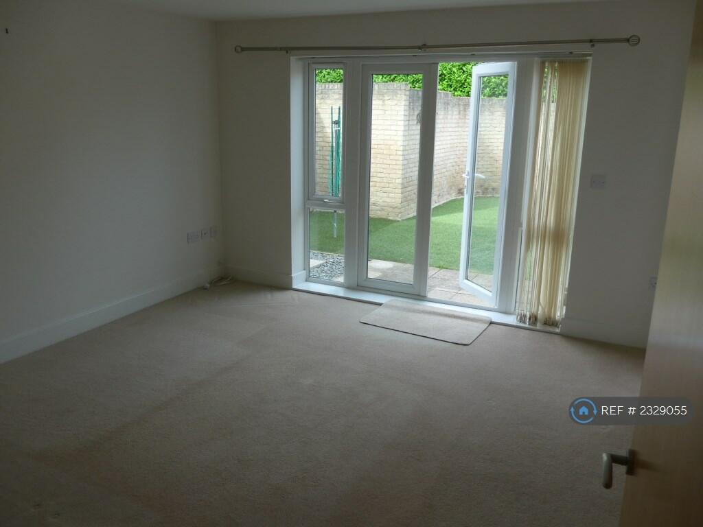 Additional property image - Victoria Mews, Ferndown, BH22