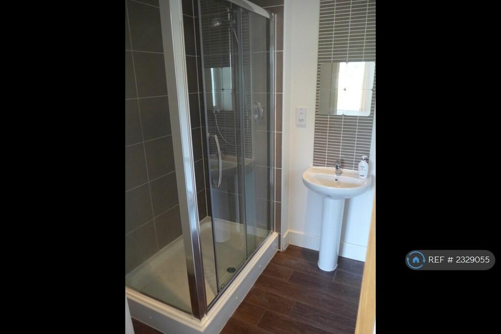 Additional property image - Victoria Mews, Ferndown, BH22