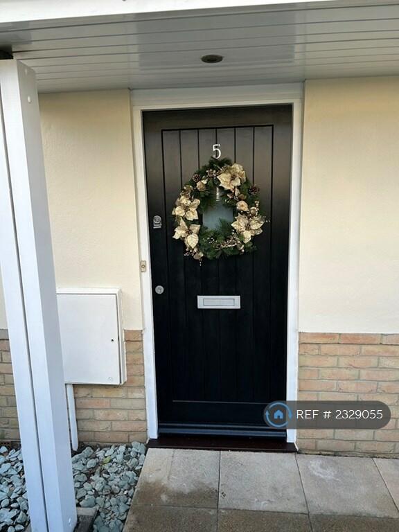 Additional property image - Victoria Mews, Ferndown, BH22