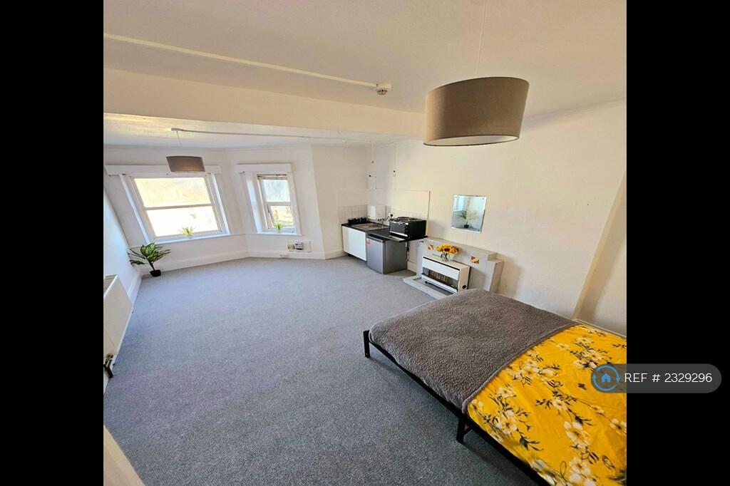 Additional property image - St Michael's Rd, Bournemouth, BH2