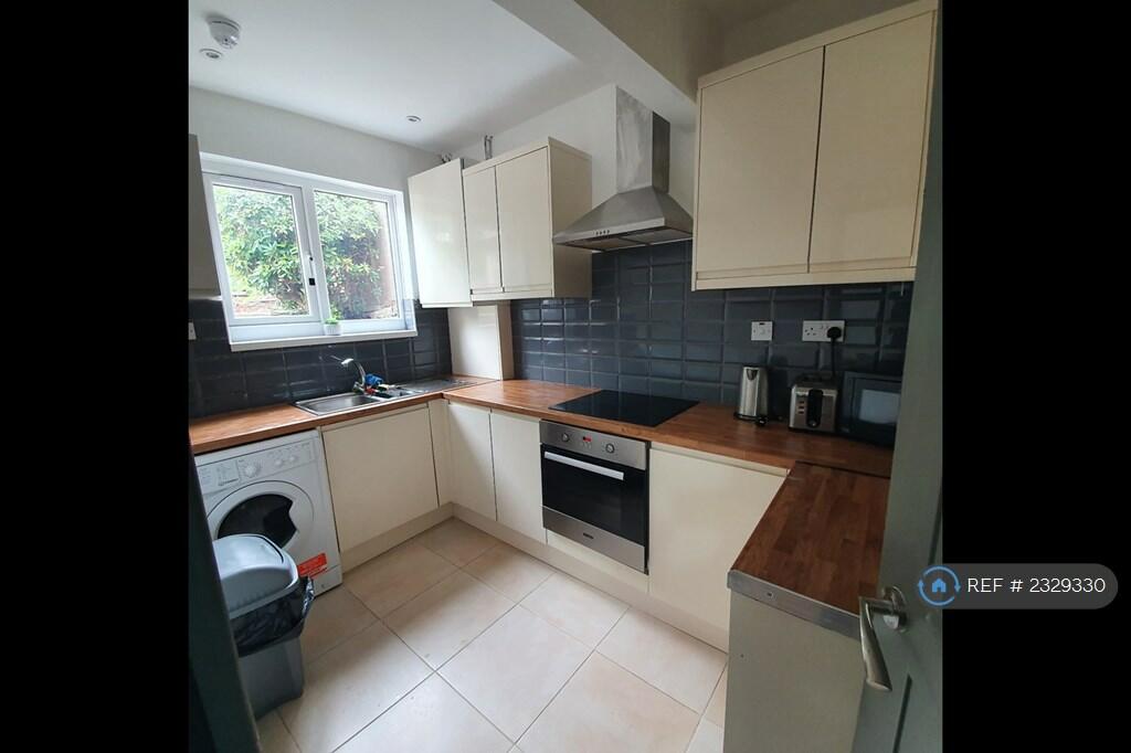 Additional property image - Bell Hill, Birmingham, B31