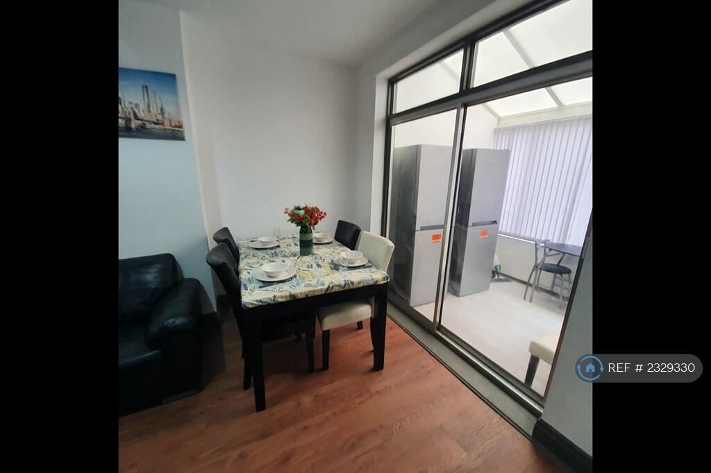 Additional property image - Bell Hill, Birmingham, B31