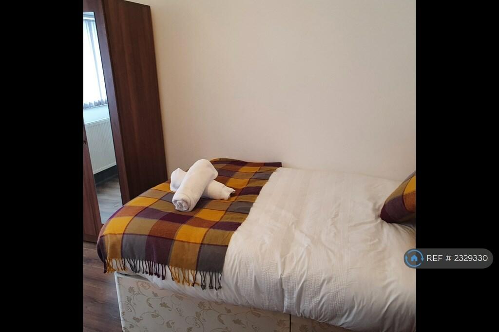 Additional property image - Bell Hill, Birmingham, B31