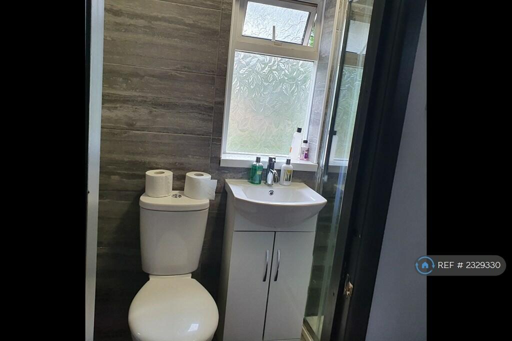 Additional property image - Bell Hill, Birmingham, B31