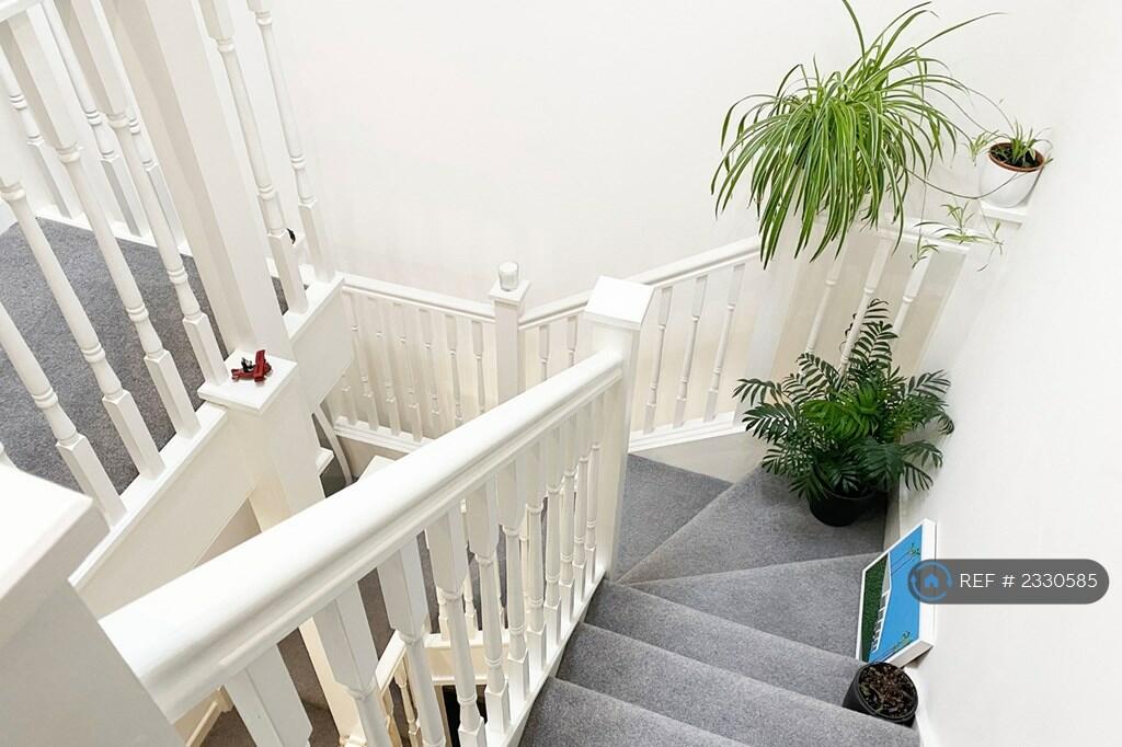 Additional property image - Southgate Street, Bath, BA1