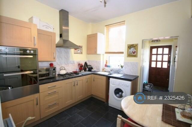 Additional property image - Ashgrove, Bradford, BD10
