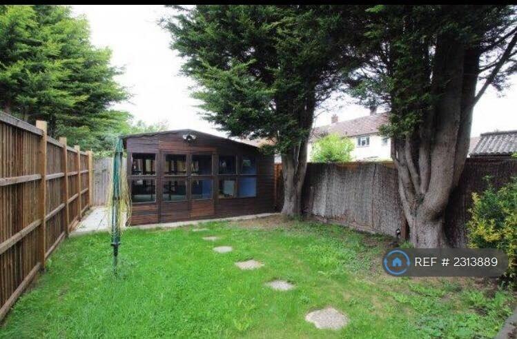 Additional property image - Lynden Way, Swanley, BR8