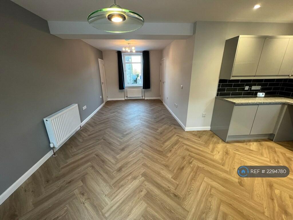 Additional property image - Gladstone Place, Woodside, Aberdeen, AB24