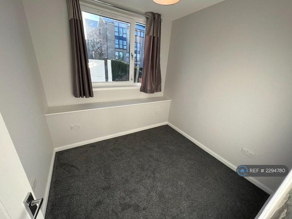 Additional property image - Gladstone Place, Woodside, Aberdeen, AB24