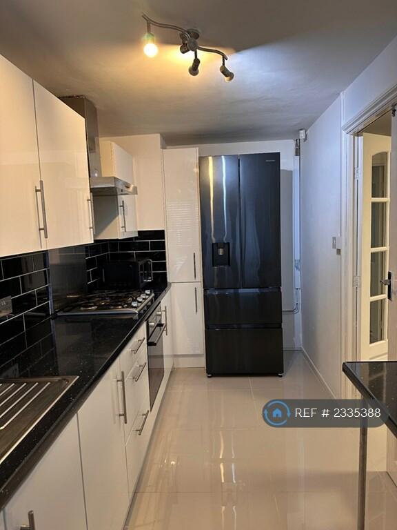 Additional property image - Tompstone Road, West Bromwich, B71