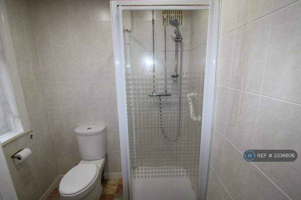 Additional property image - Wash Lane Terrace, Bury, BL9