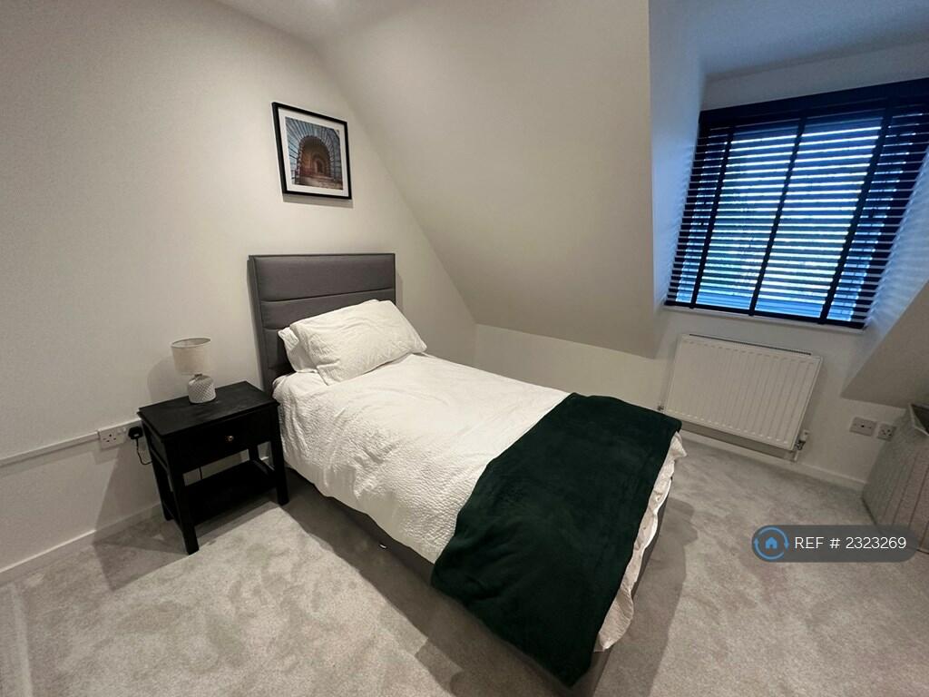 Additional property image - Highgrove Mews, Bournemouth, BH4