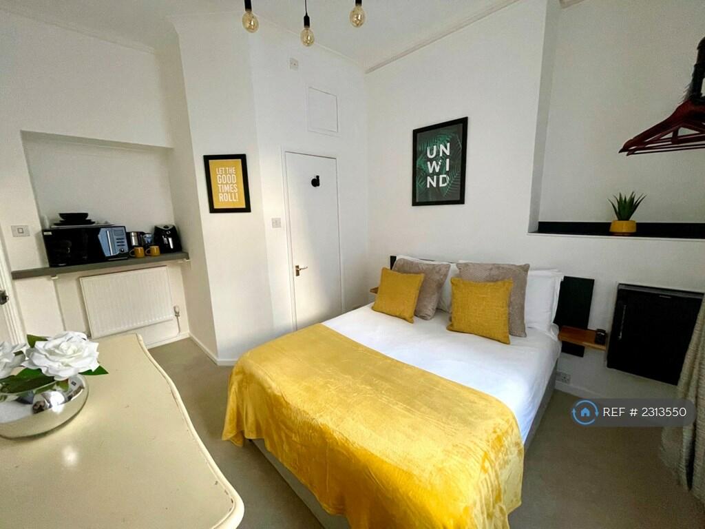 Additional property image - Hotel Rooms, Brighton, BN2