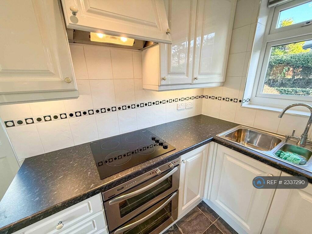 Additional property image - Willow Avenue, Rawtenstall, BB4