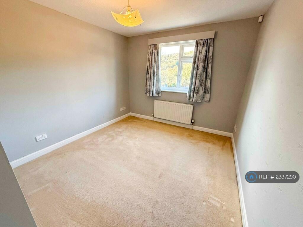 Additional property image - Willow Avenue, Rawtenstall, BB4