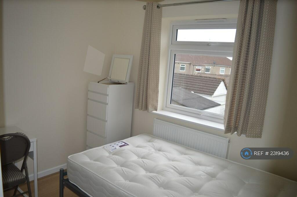 Additional property image - Branksome Drive, Filton, Bristol, BS34
