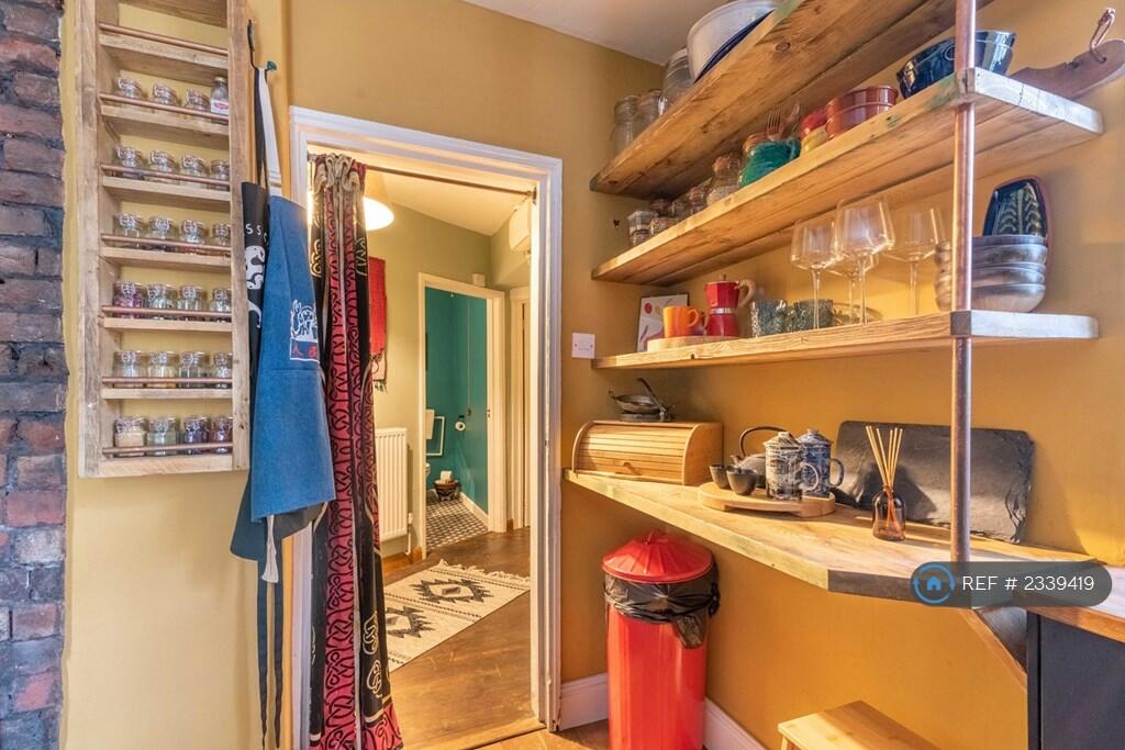 Additional property image - Oakfield Road, Bristol, BS8