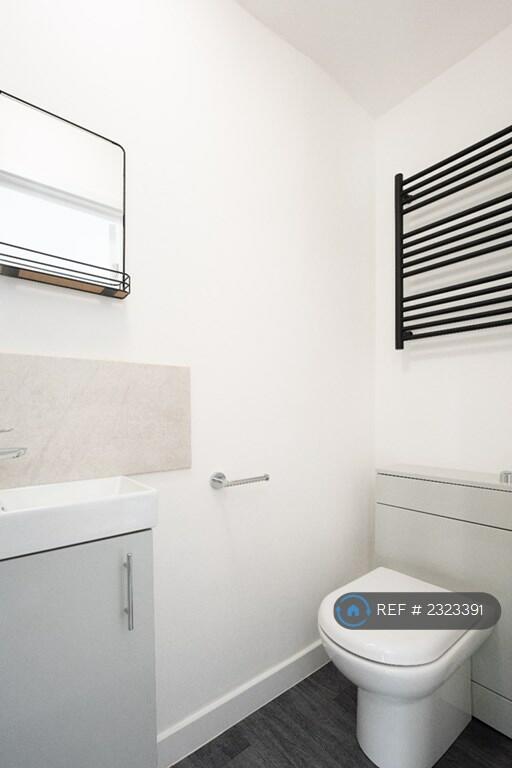 Additional property image - Brooks Road, Cambridge, CB1
