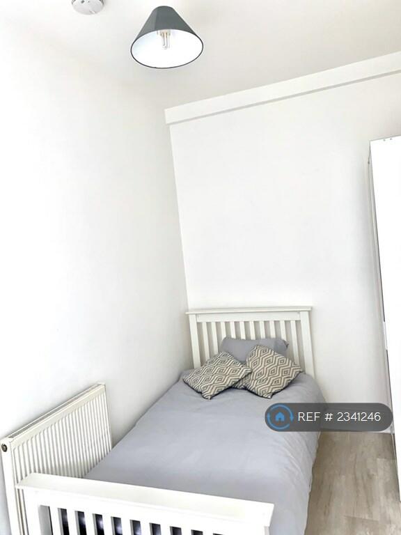 Additional property image - Gleave Road, Birmingham, B29