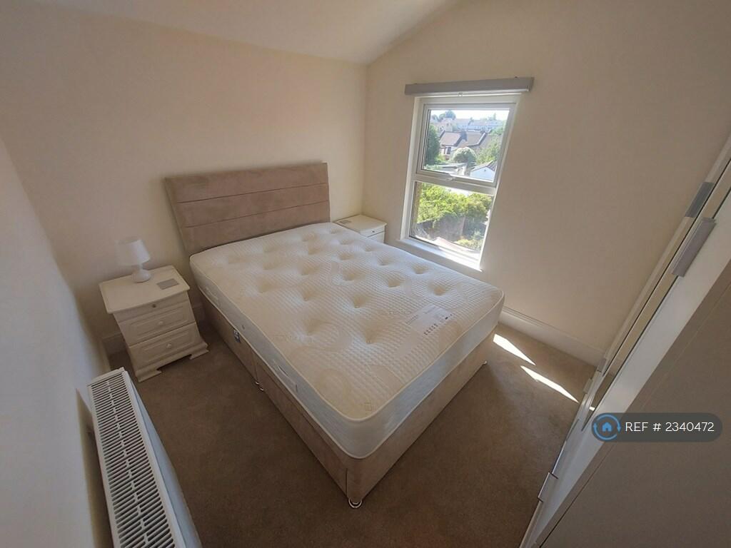 Additional property image - Summerhill Road, Bristol, BS5